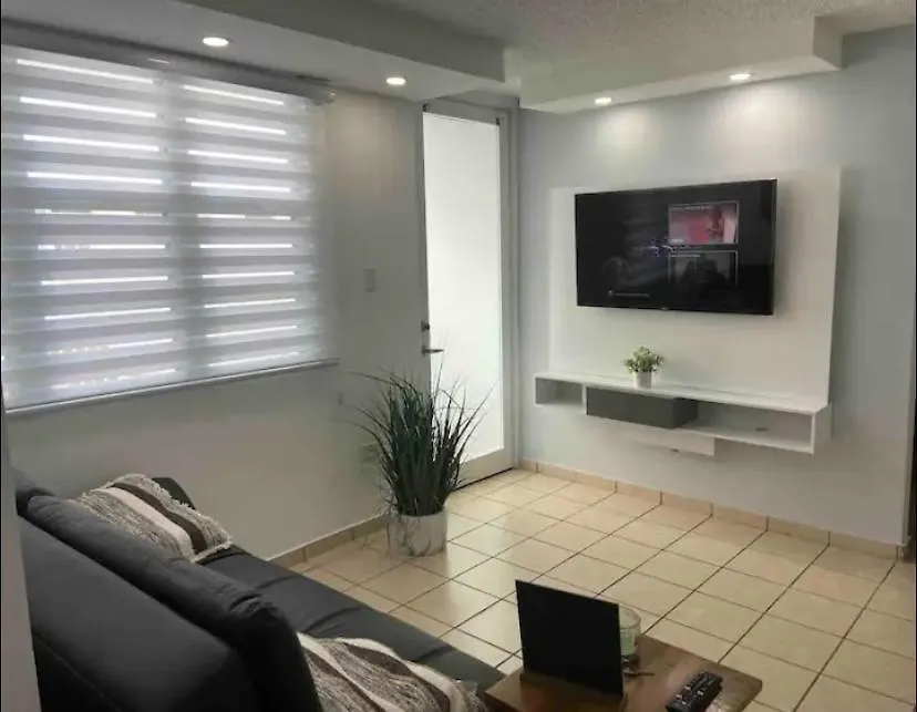 קרולינה Private Apartment Near Sju Solar Battery 0*,  פוארטו ריקו