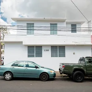 https://3-santurce-2-bedroom-1bathroom-apt.sanjuanpuertorico-hotels.com